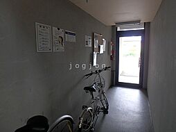 13 / 21
