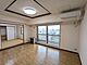 リビング...