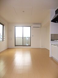 クレセントVII 3階2LDKのリビング/ダイニング