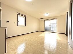 ディアスいすよD 1階2LDKのリビング/ダイニング