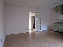 アップルタウン往生地3号棟 3SLDKのリビング/ダイニング