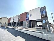  2階 築1年2ヶ月の賃貸物件