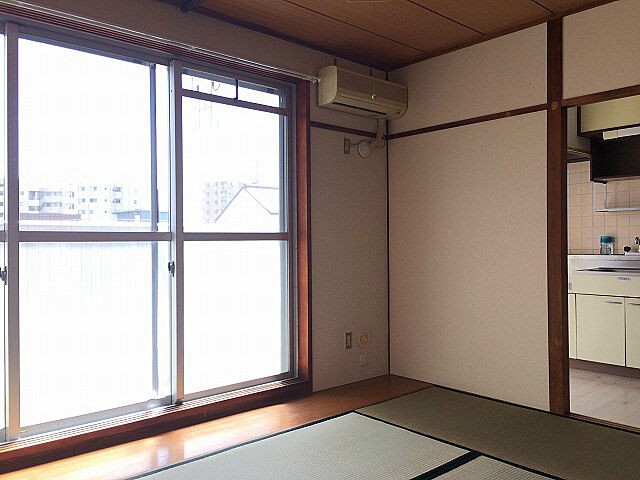 寝室