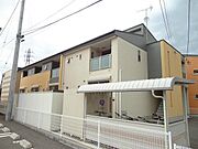  2階 築18年4ヶ月の賃貸物件