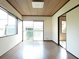 メゾン・ド・やま　S棟 1階2Kのリビング/ダイニング