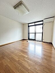 シリウス 2階1Kのリビング/ダイニング