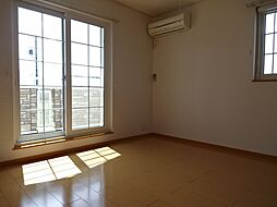 サンタクルスB 2階1LDKのリビング/ダイニング