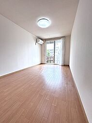 ホワイトバーチ原 1階2DKのリビング/ダイニング