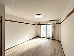 ハイツウノメII 2階1Kのリビング/ダイニング