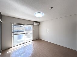 ベルメゾン三本柳V 2階1Kのリビング/ダイニング