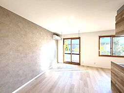 ヴィラ島立 1階1LDKのリビング/ダイニング