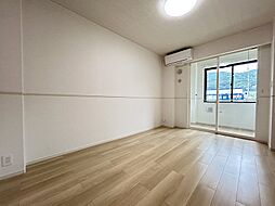 フィールドヒル茅野 1階1LDKのリビング/ダイニング