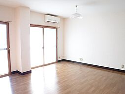 ハイツドリーム 3階2LDKのリビング/ダイニング