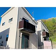 茅野駅より徒歩125分 築8年2ヶ月 2階建の賃貸物件