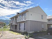 富士見駅より徒歩12分 築34年 2階建の賃貸物件