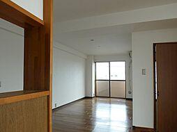 芳川コーポ南棟 2階2LDKのリビング/ダイニング