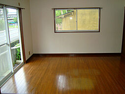 リックエステイト 2階2DKのリビング/ダイニング