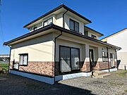 平田駅より徒歩6分 築24年の賃貸物件