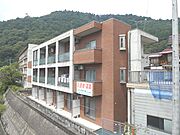 木曽福島駅より徒歩16分 築27年 3階建の賃貸物件