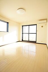 アヴリオ戸塚 301 3階1Kのリビング/ダイニング