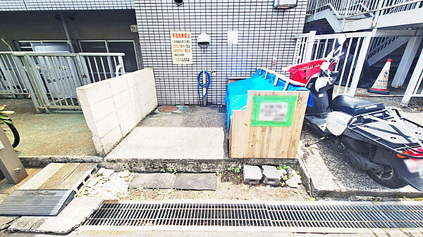 ◆オートロック付でセキュリティも安心◆フォレストモール八王子大和田まで徒歩11分で日々の買物に便利