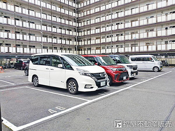駐車場を拡大表示