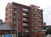 西鉄久留米駅よりバス15分 徒歩2分 3階 築19年7ヶ月の賃貸物件