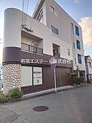 Base.W 2階 築38年5ヶ月の賃貸物件