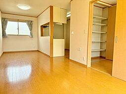 築12年の4LDK上宇部　中古戸建 4SLDKのリビング/ダイニング