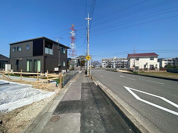 前面道路含む現地写真