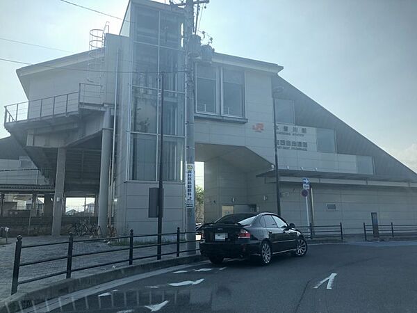 JR東海道本線「木曽川」駅　徒歩約3分（約210ｍ）●一宮市にあるJR東海道線の駅としては最も西にある駅です。