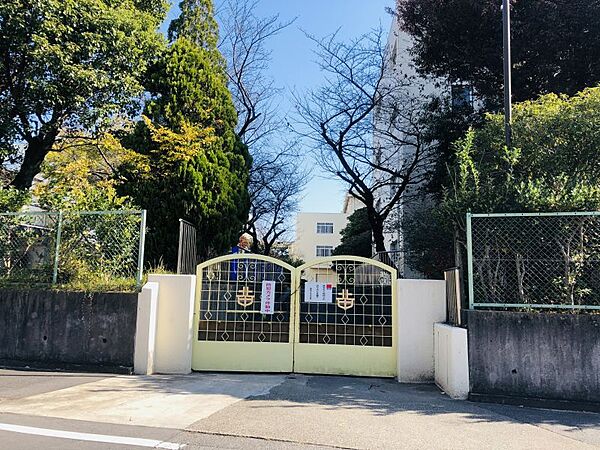 北中学校　徒歩約30分　約2400m