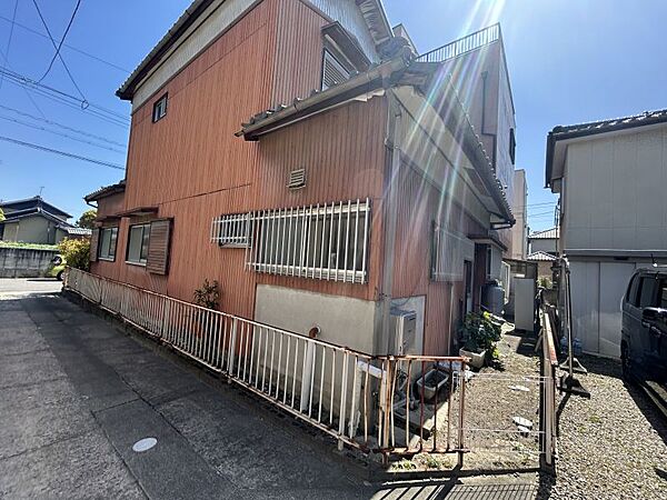 南東向きで朝日が入りやすく、明るく心地よい住まいを計画しやすい向きです！