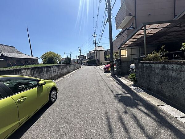 閑静な住宅街に佇む落ち着いた住環境！穏やかな毎日をお過ごしいただけます!