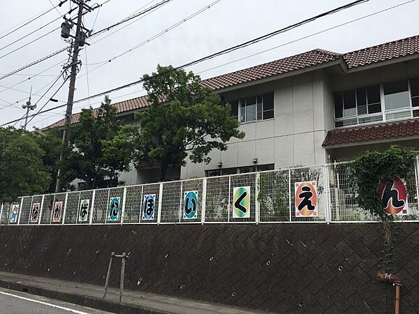 中畑保育園　約300ｍ　徒歩約4分　
