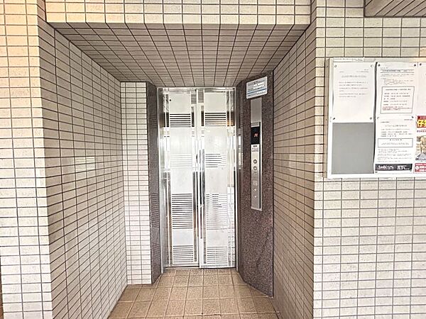 エレベーター完備のため、重い荷物の運搬の際も便利です♪