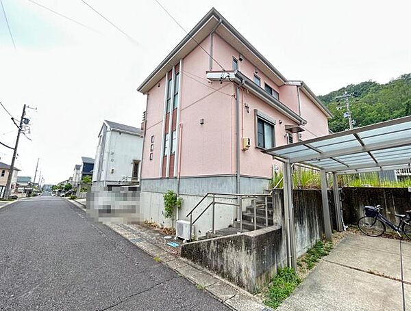 土地面積約69坪のゆとりある敷地！ゆったりとした佇まいが魅力です！
