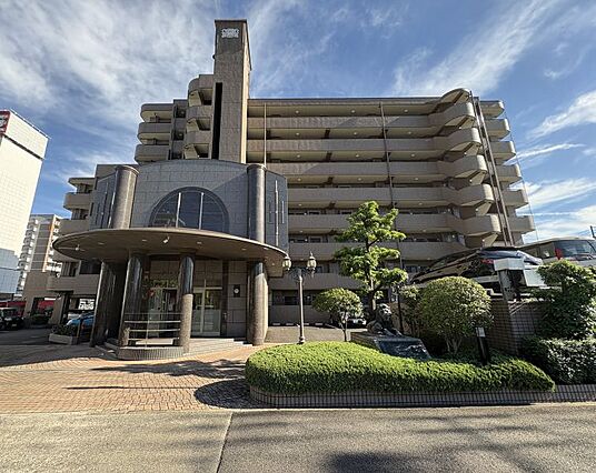 「三河安城」駅...