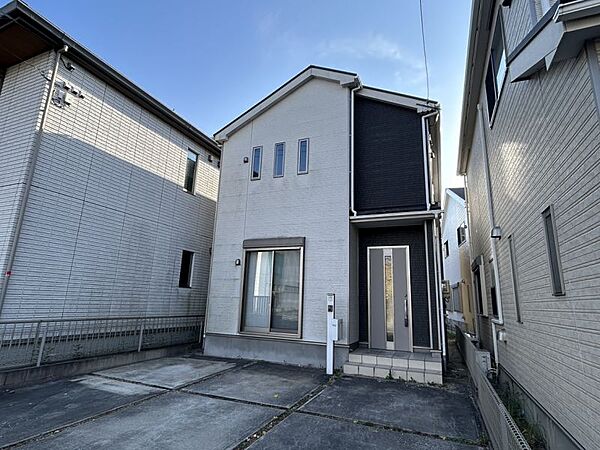 外観：323000446219