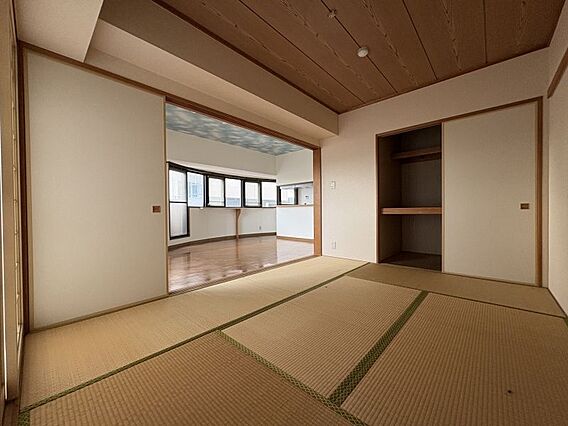 落ち着いた雰囲...