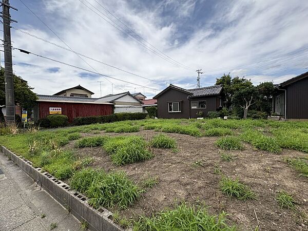 建築条件なしのため、お好きなハウスメーカー・工務店での建築が可能です♪