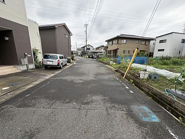 小中学校まで徒歩約10分圏内！登下校も安心です◎