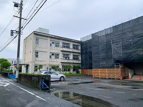 大野小学校　徒歩約5分（約341ｍ）