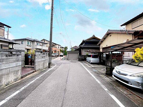 名鉄名古屋本線「一ツ木駅」徒歩約10分で通勤・通学に便利な立地です！