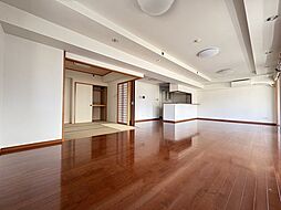 フリーベル天久新都心第2 3LDKのリビング/ダイニング