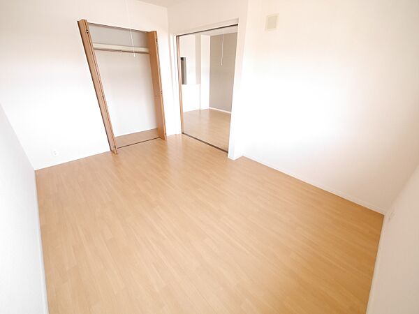 apartment 茨城県北茨城市関南町神岡上
関南町神岡上の賃貸情報を見る
物件地図