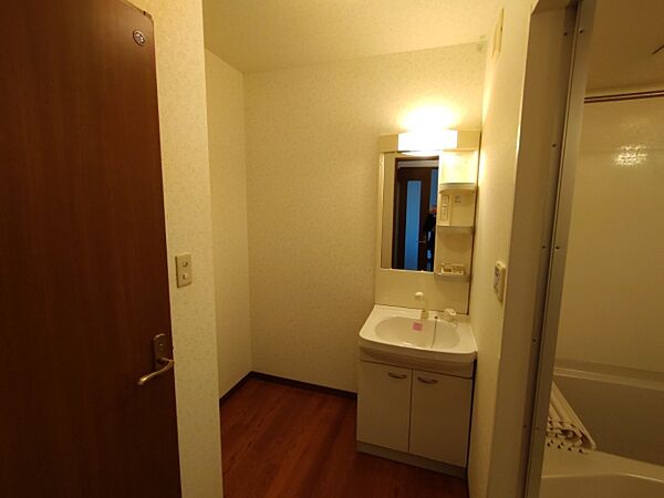 apartment 茨城県北茨城市磯原町磯原
磯原町磯原の賃貸情報を見る
物件地図