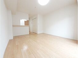 OHANA 102号室 1階ワンルームのリビング/ダイニング