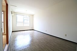 オークパレス川尻 203号室 2階2DKのリビング/ダイニング