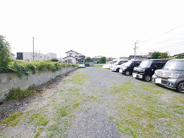 駐車場を拡大表示